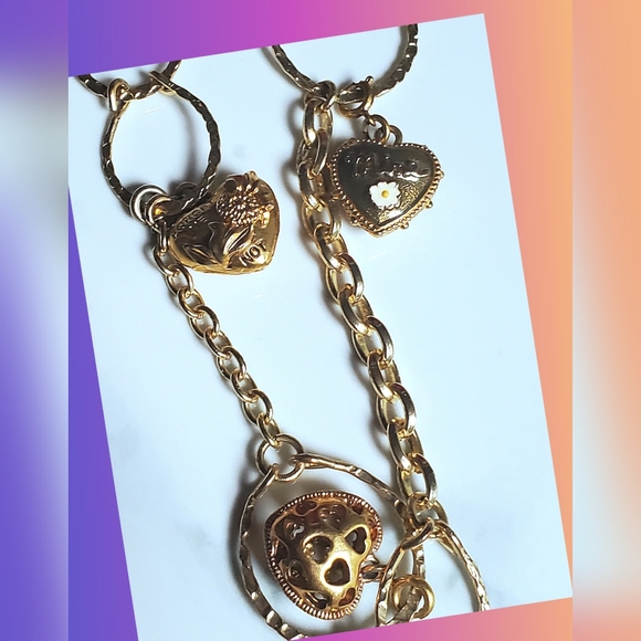 Vintage Heart Charm Necklace - Double Layered - Picture 11 of 17